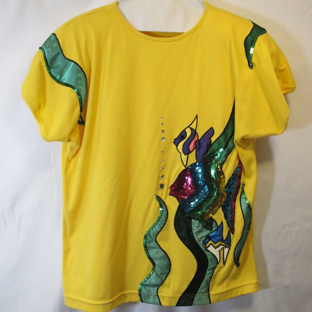 Oriana yellow t-shirt with fish applique and sequins   L